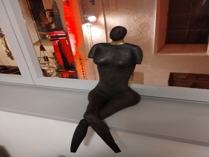 Christa Göhring Figur Dame